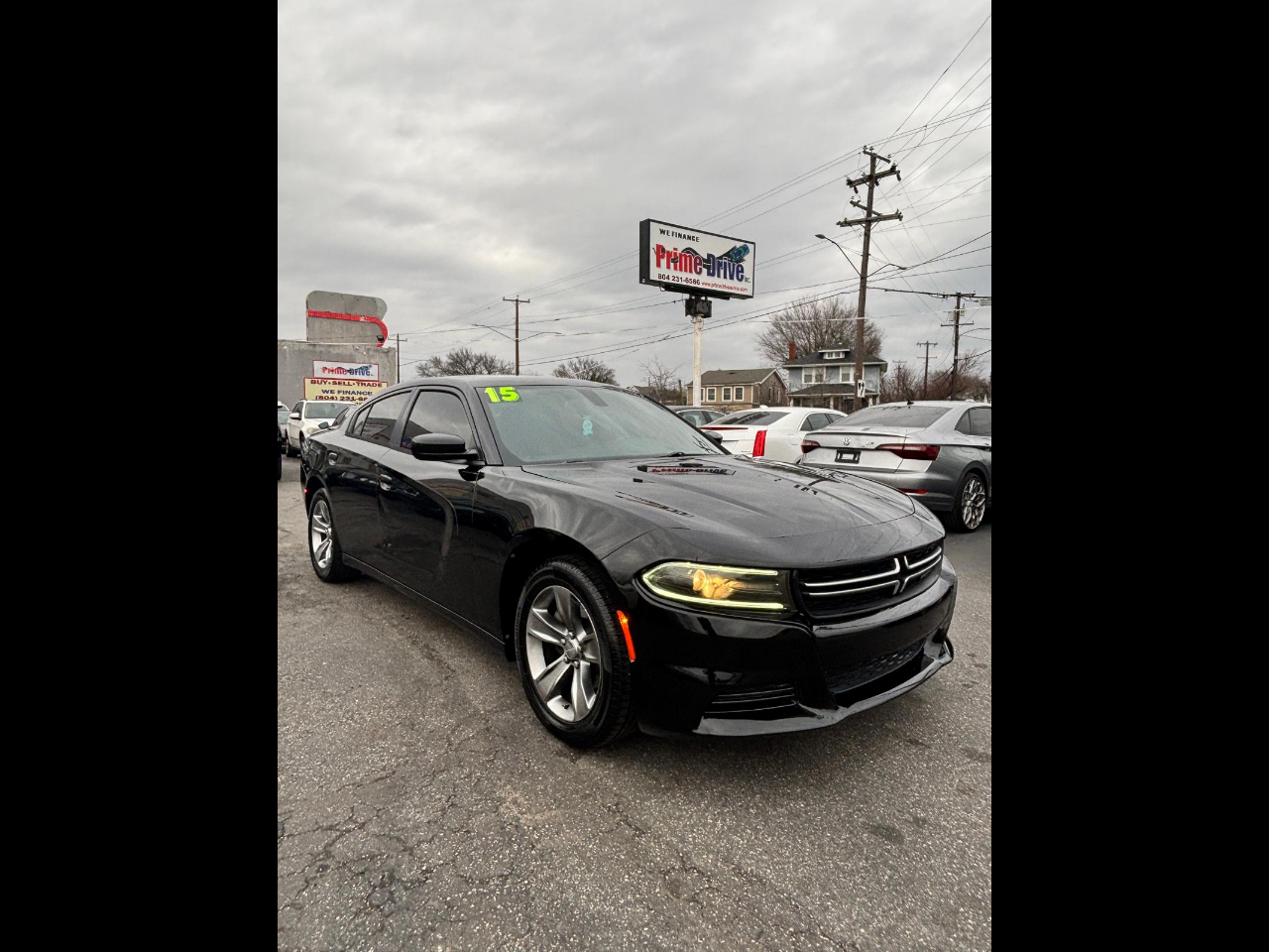 Dodge Charger SE 2015