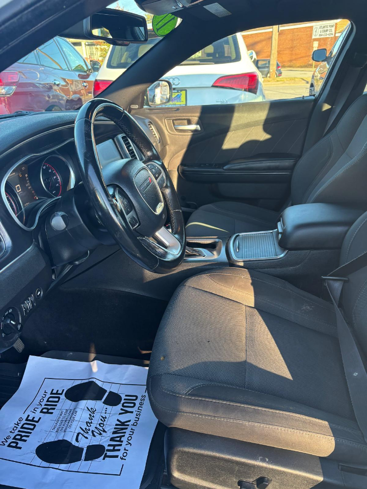 Dodge Charger SXT 2017