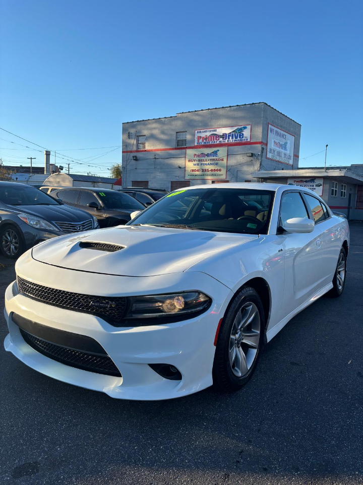 Dodge Charger SXT 2017