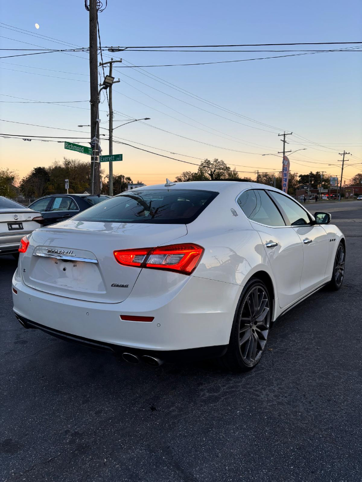 Maserati Ghibli S 2017