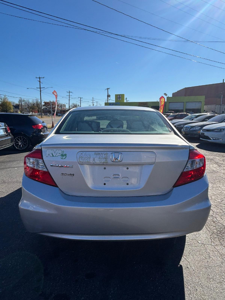 Honda Civic EX Sedan 5-Speed AT 2012