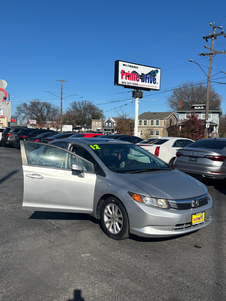 Honda Civic EX Sedan 5-Speed AT 2012