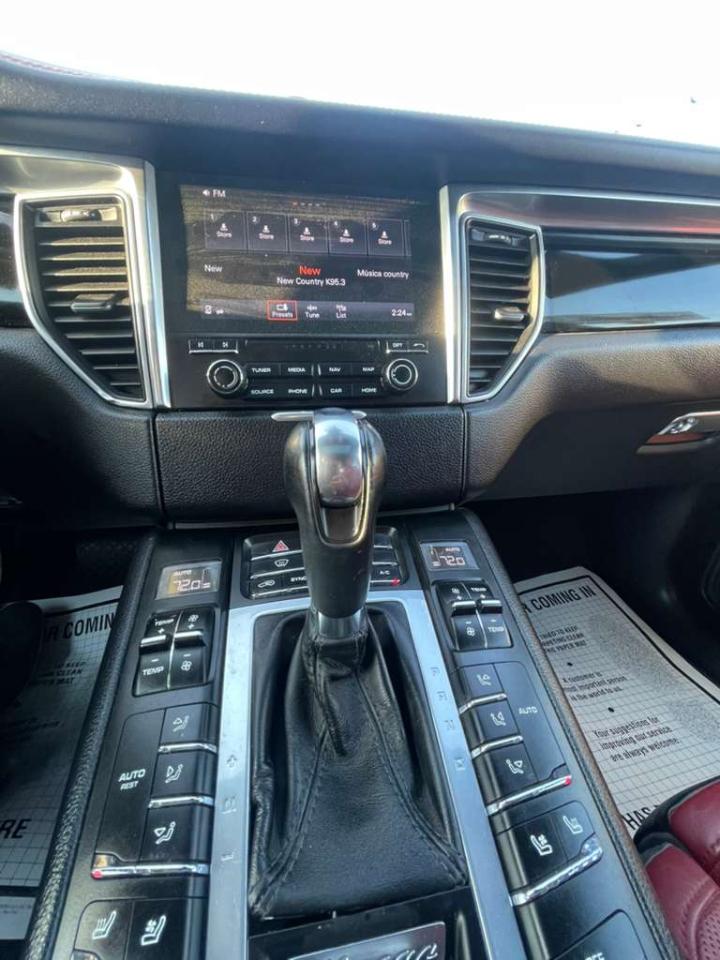 Porsche Macan GTS 2018
