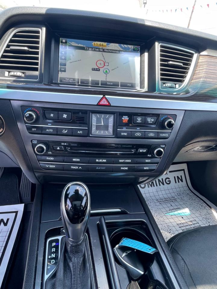 Hyundai Genesis 3.8L 2015