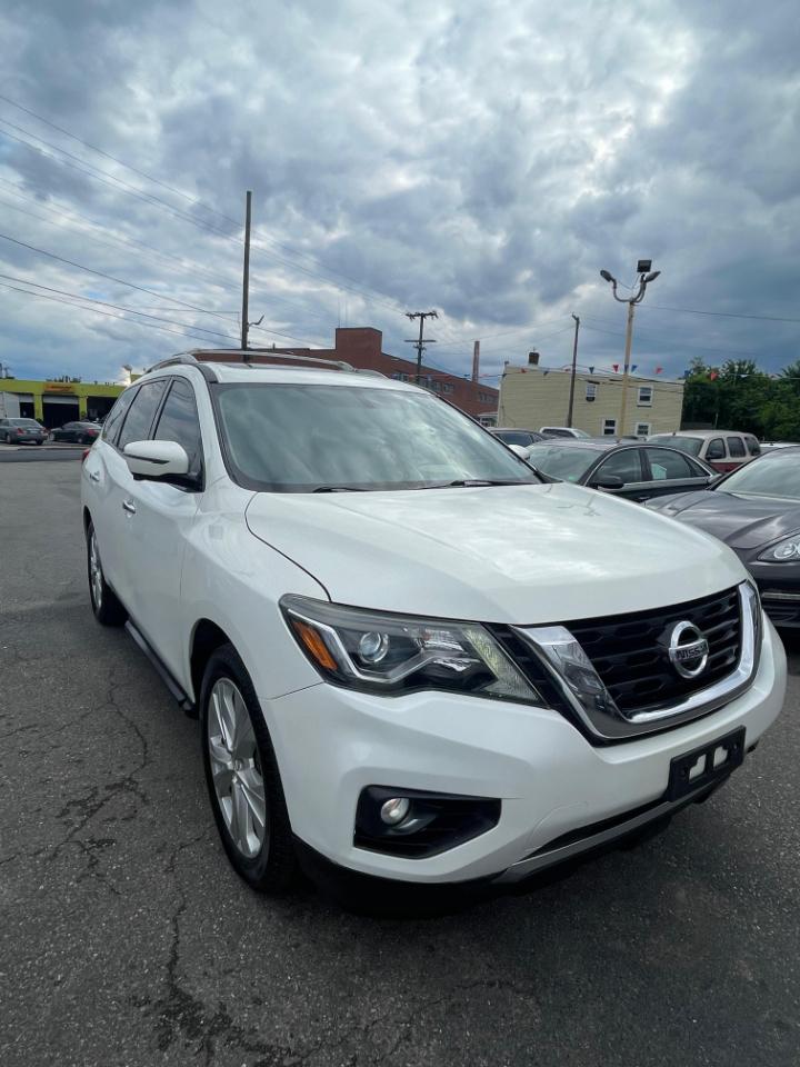 Nissan Pathfinder Platinum 4WD 2018