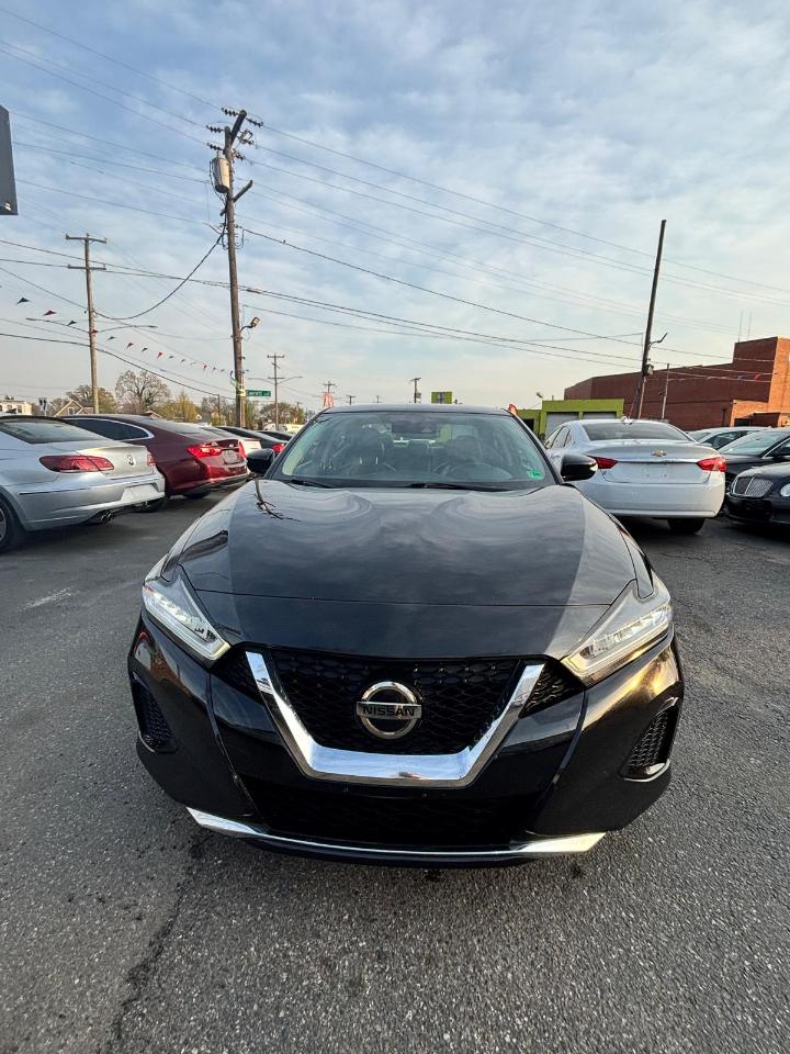 Nissan Maxima 3.5 SV 2020