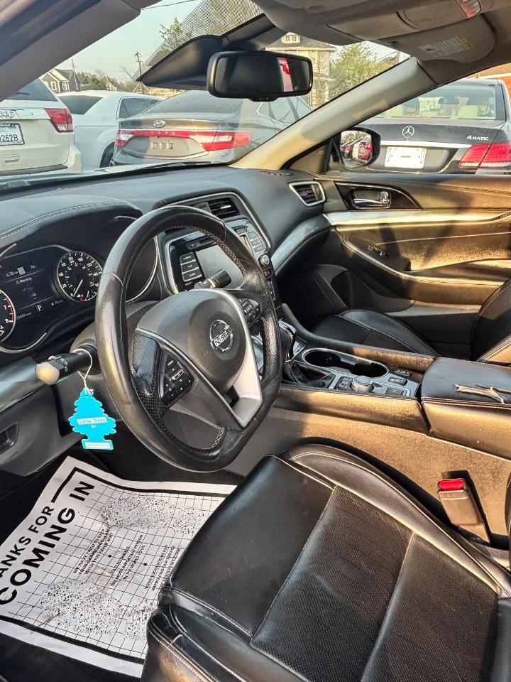 Nissan Maxima 3.5 SV 2020