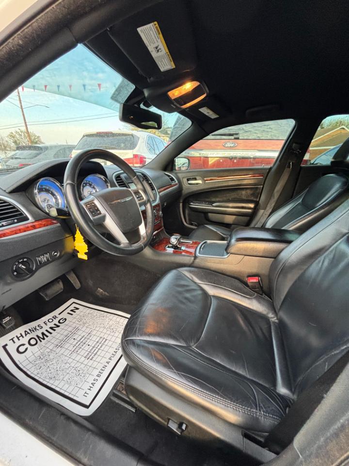Chrysler 300 RWD 2013
