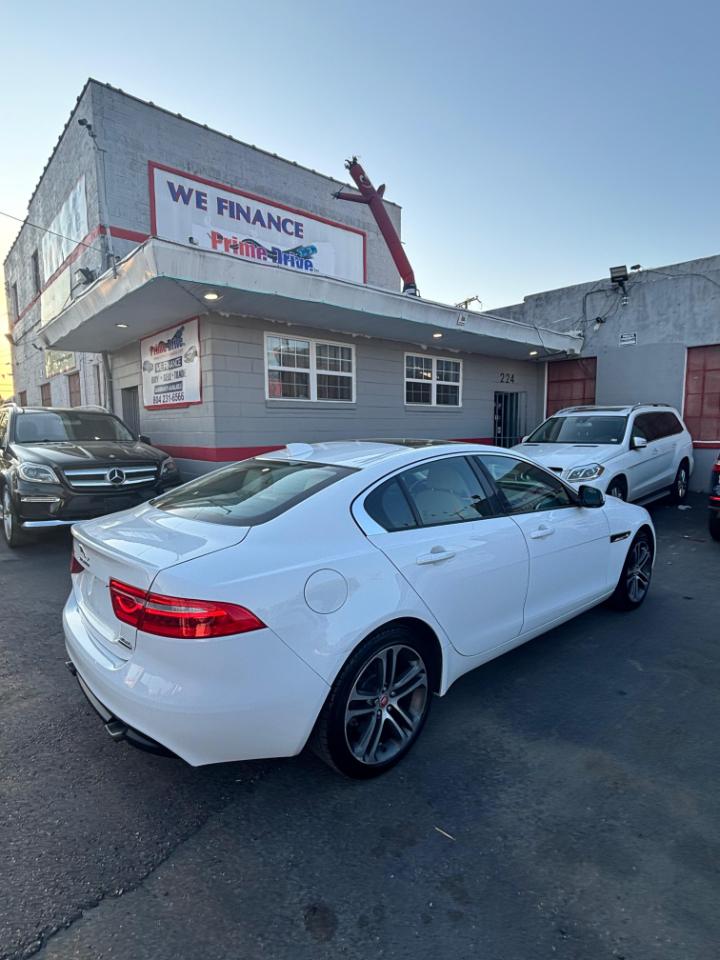 Jaguar XE 35t Premium AWD 2017