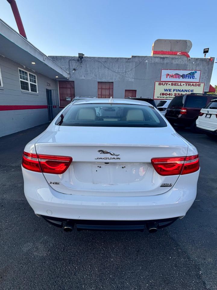 Jaguar XE 35t Premium AWD 2017