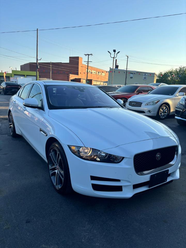 Jaguar XE 35t Premium AWD 2017