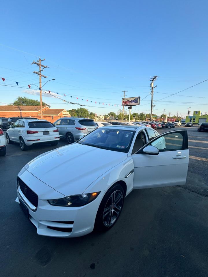 Jaguar XE 35t Premium AWD 2017