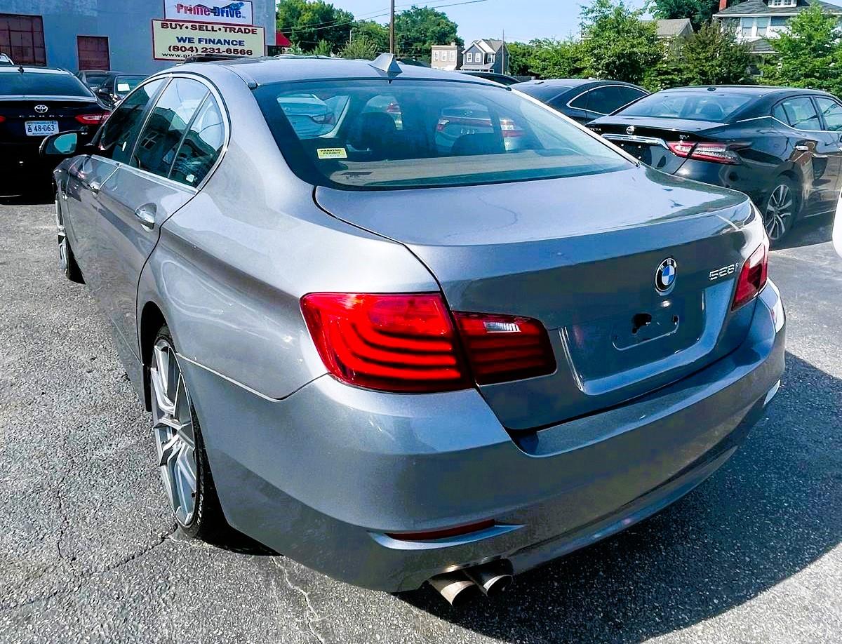 BMW 5-Series 528i 2014