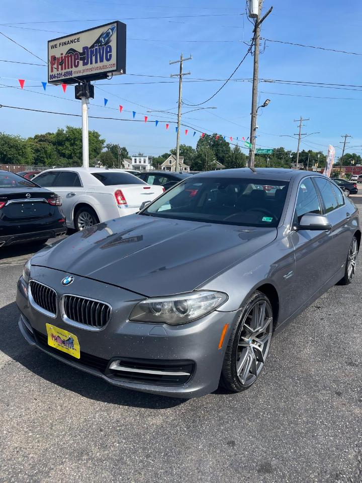 BMW 5-Series 528i 2014