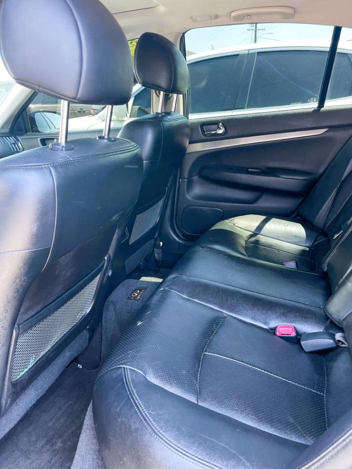 Infiniti G Sedan 37x AWD 2013