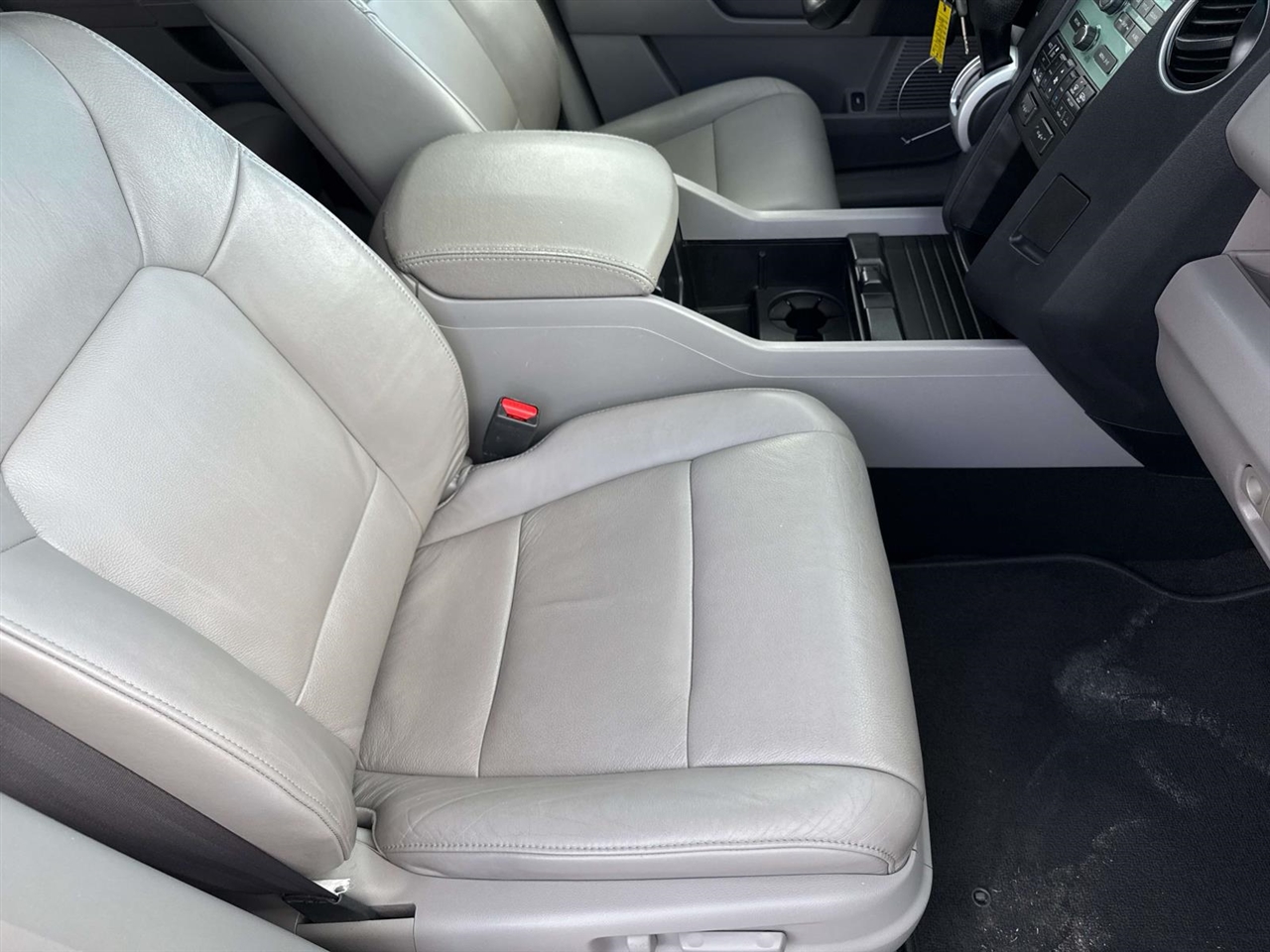 Honda Pilot EX-L 4WD 5-Spd AT 2010 Honda Pilot EX-L 4WD 5-Spd AT 2010