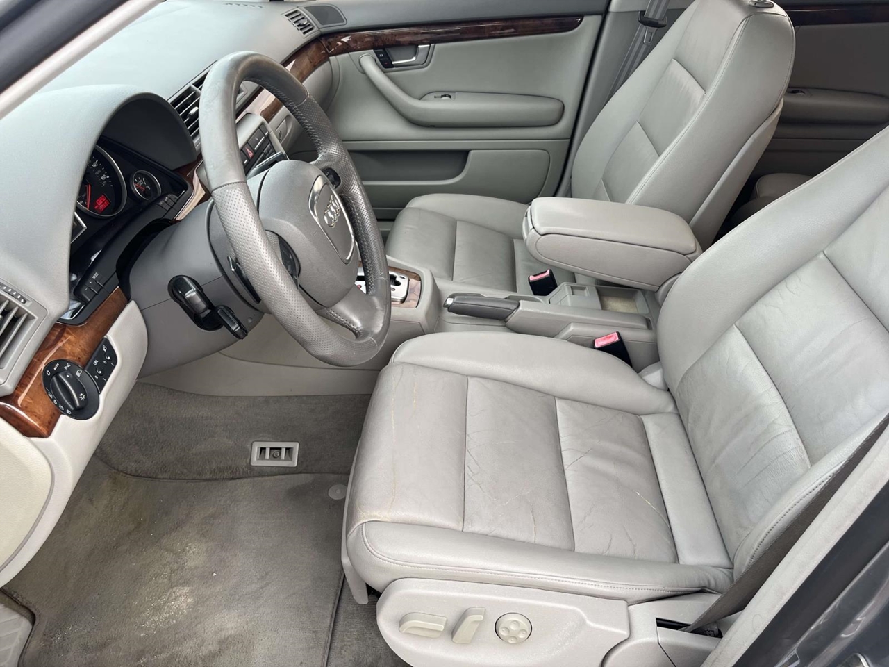 Audi A4 3.2 with Multitronic 2007 Audi A4 3.2 with Multitronic 2007