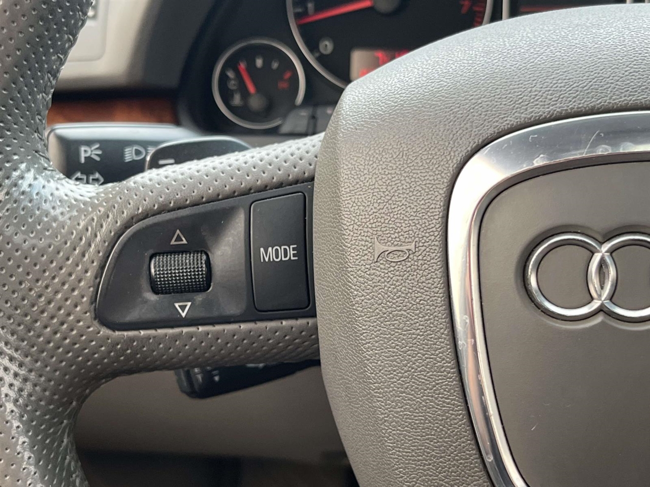 Audi A4 3.2 with Multitronic 2007 Audi A4 3.2 with Multitronic 2007