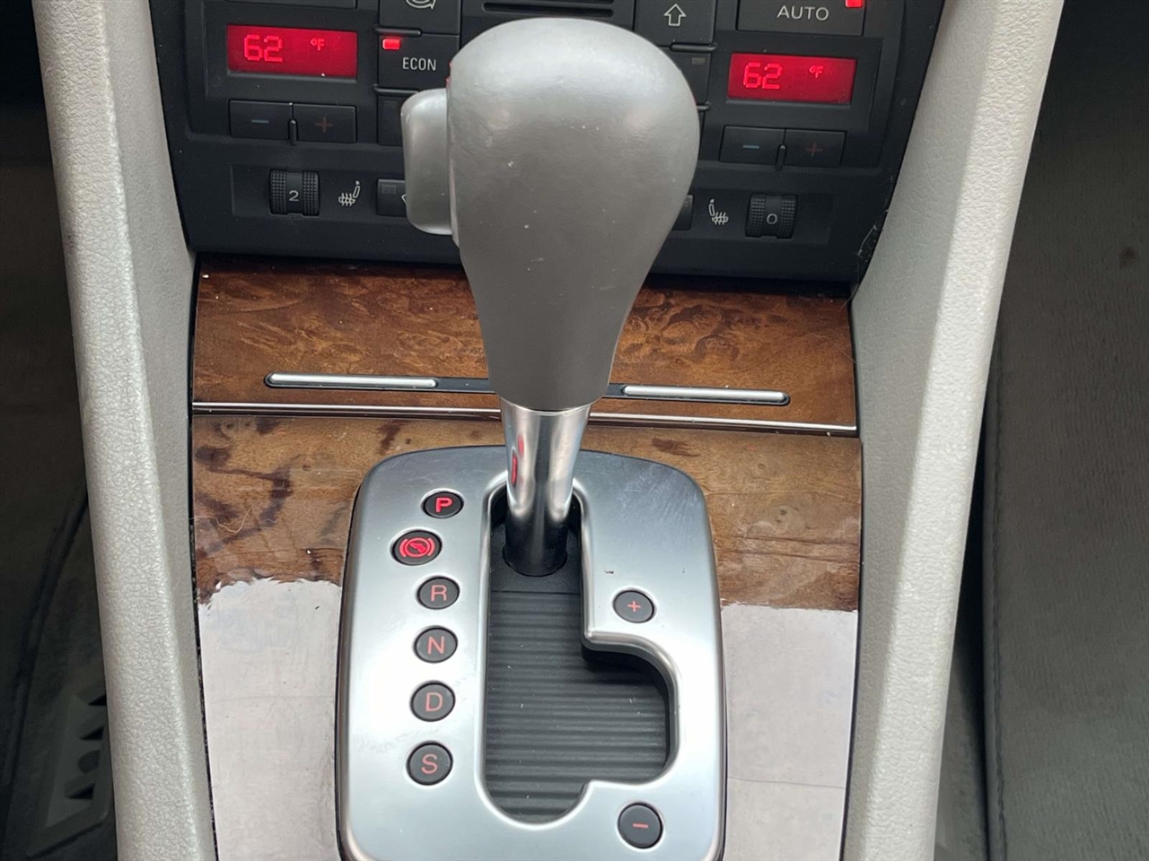 Audi A4 3.2 with Multitronic 2007 Audi A4 3.2 with Multitronic 2007