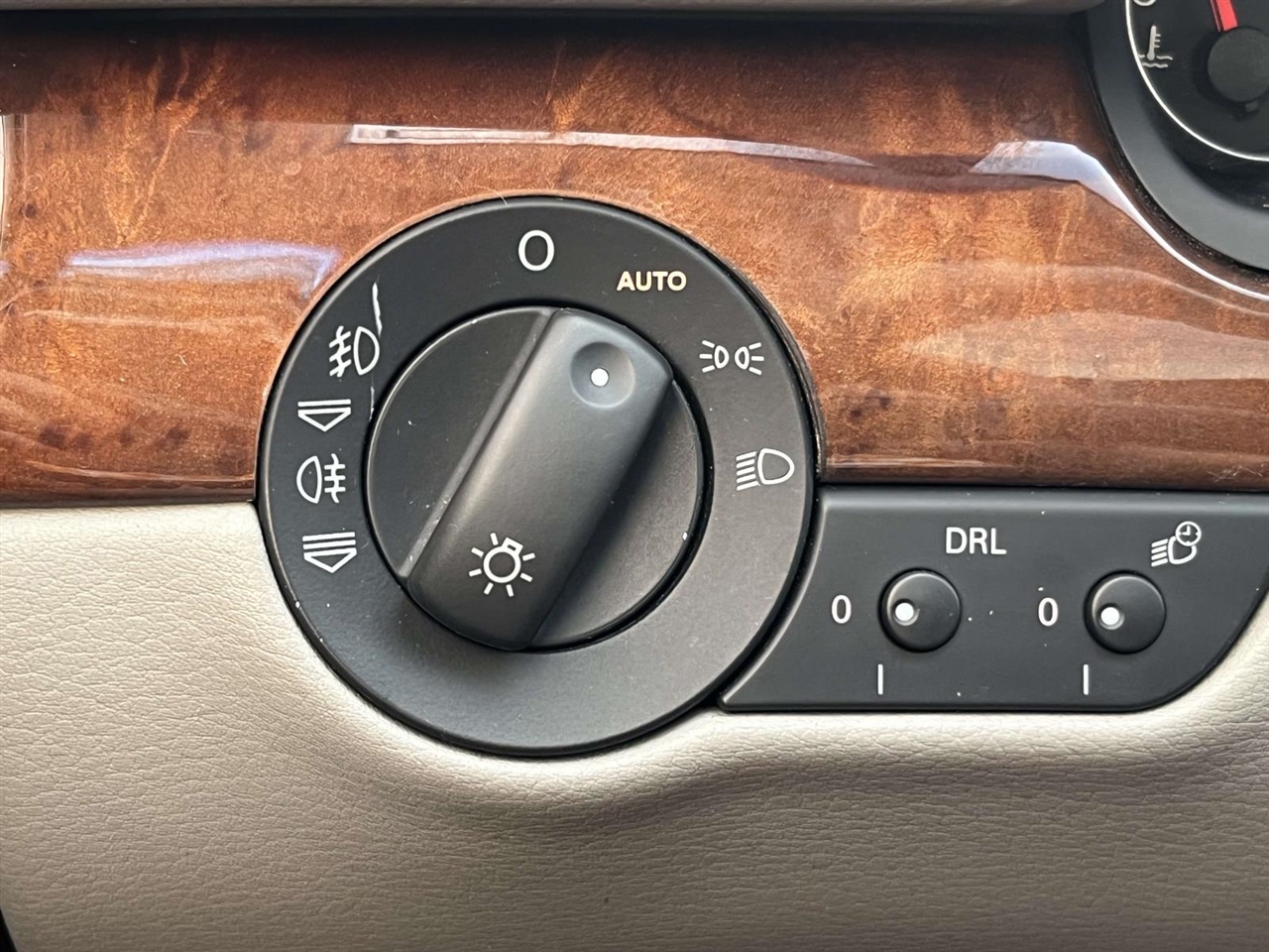 Audi A4 3.2 with Multitronic 2007 Audi A4 3.2 with Multitronic 2007