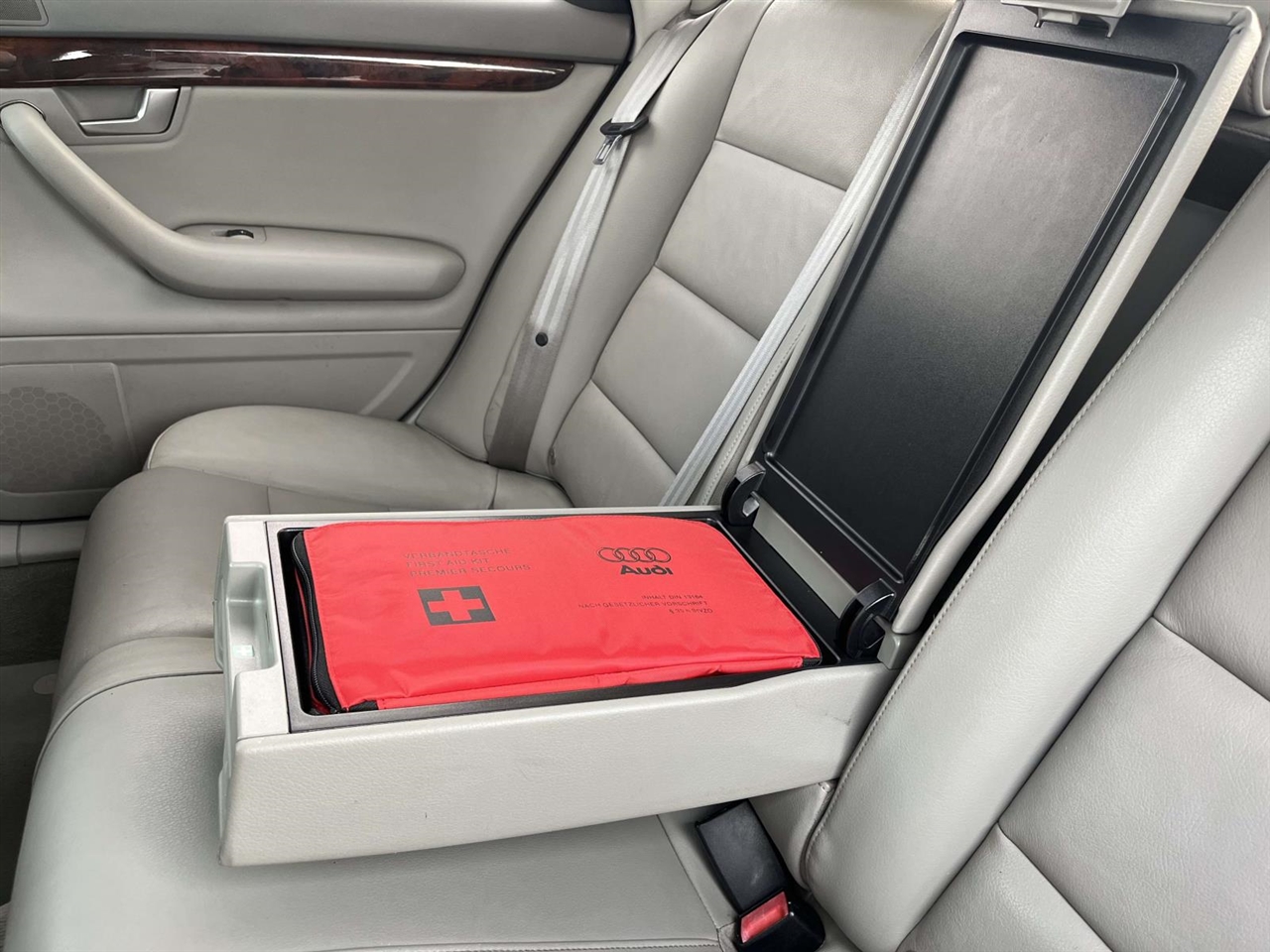 Audi A4 3.2 with Multitronic 2007 Audi A4 3.2 with Multitronic 2007