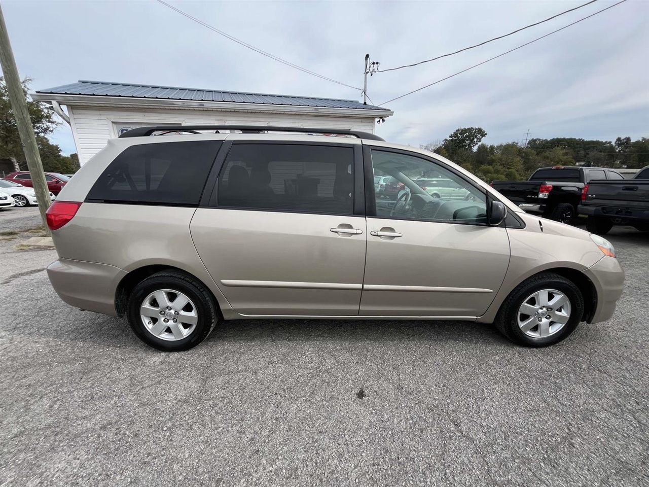 Toyota Sienna LE FWD 8-Passenger Seating 2008 Toyota Sienna LE FWD 8-Passenger Seating 2008