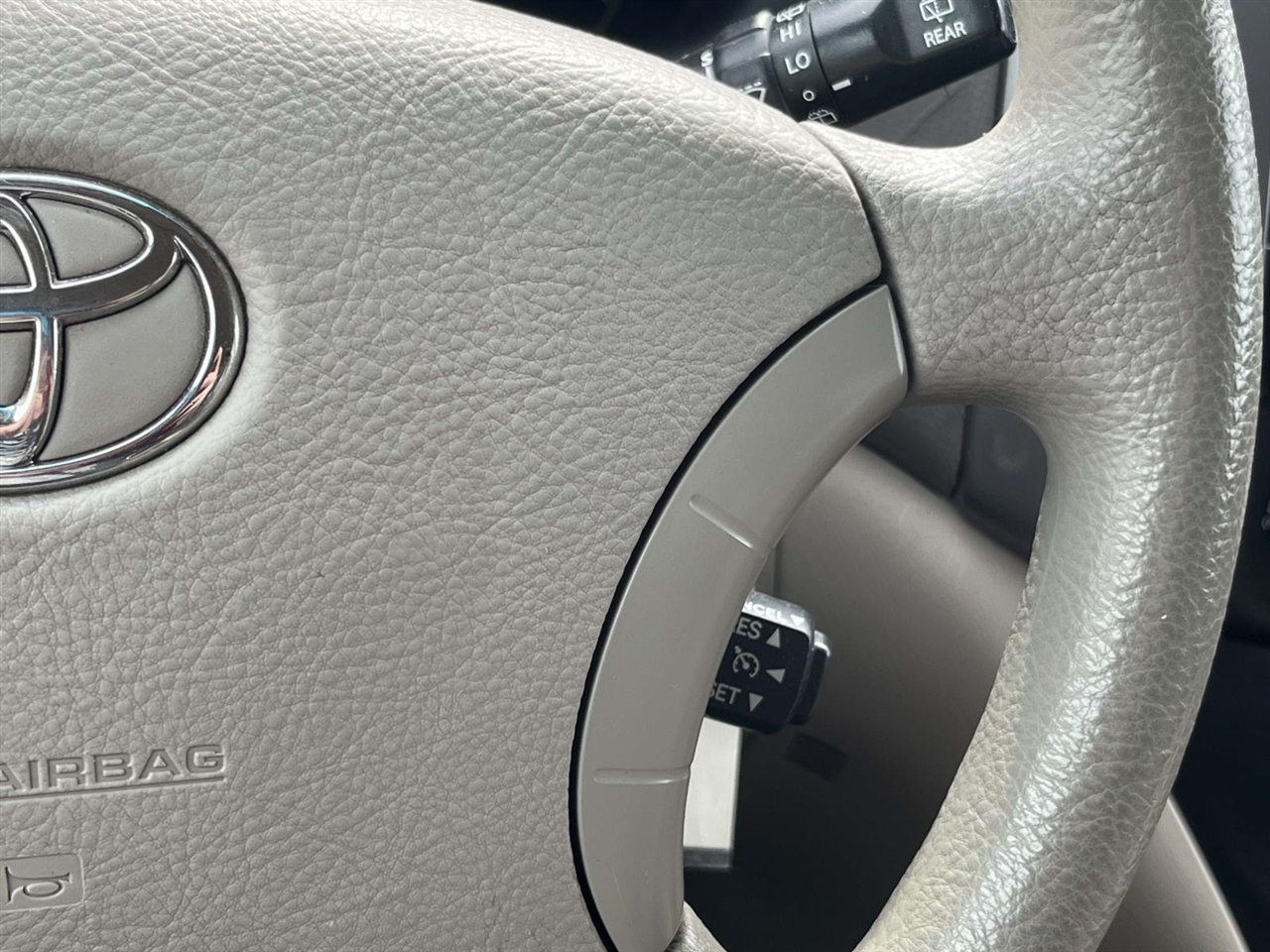 Toyota Sienna LE FWD 8-Passenger Seating 2008 Toyota Sienna LE FWD 8-Passenger Seating 2008