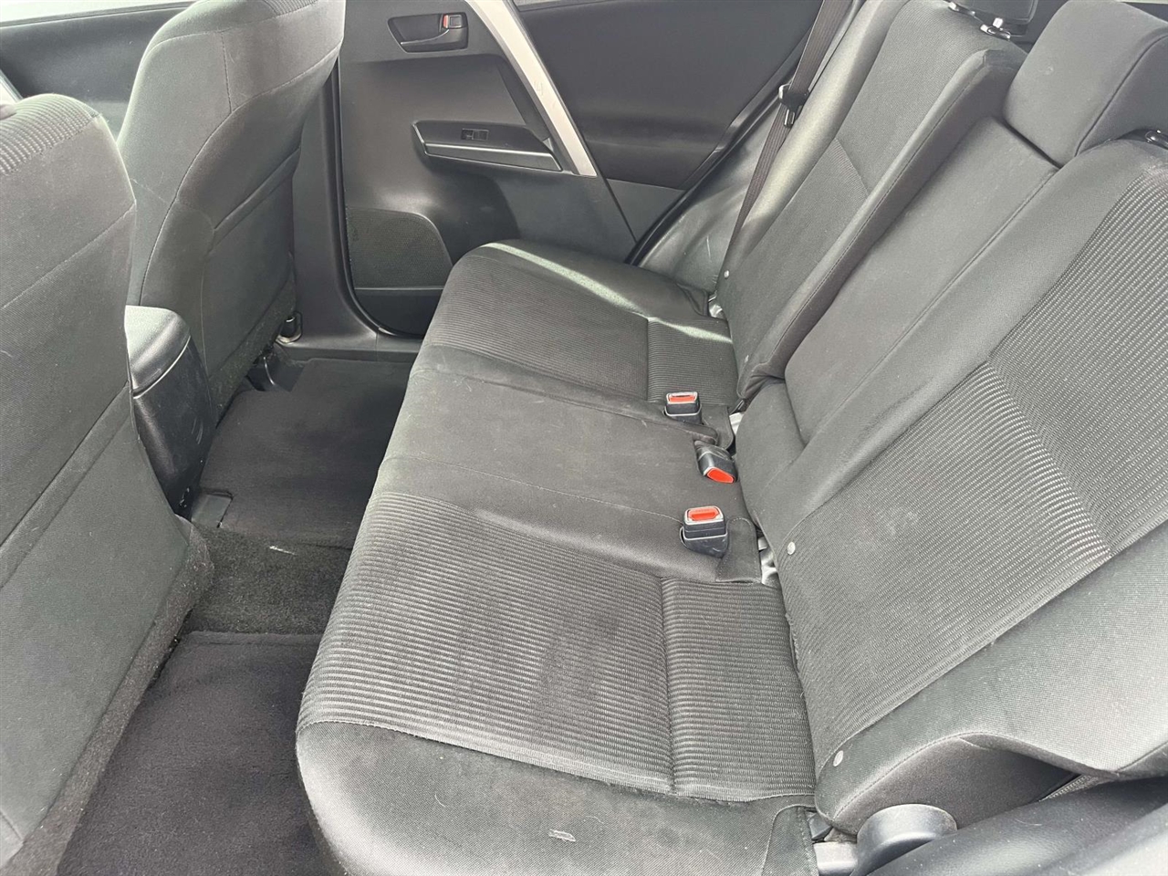 Toyota RAV4 LE FWD 2017 Toyota RAV4 LE FWD 2017