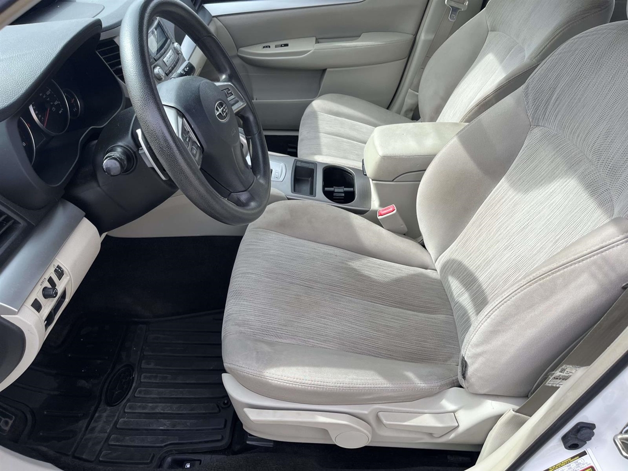 Subaru Outback 2.5i 2014 Subaru Outback 2.5i 2014