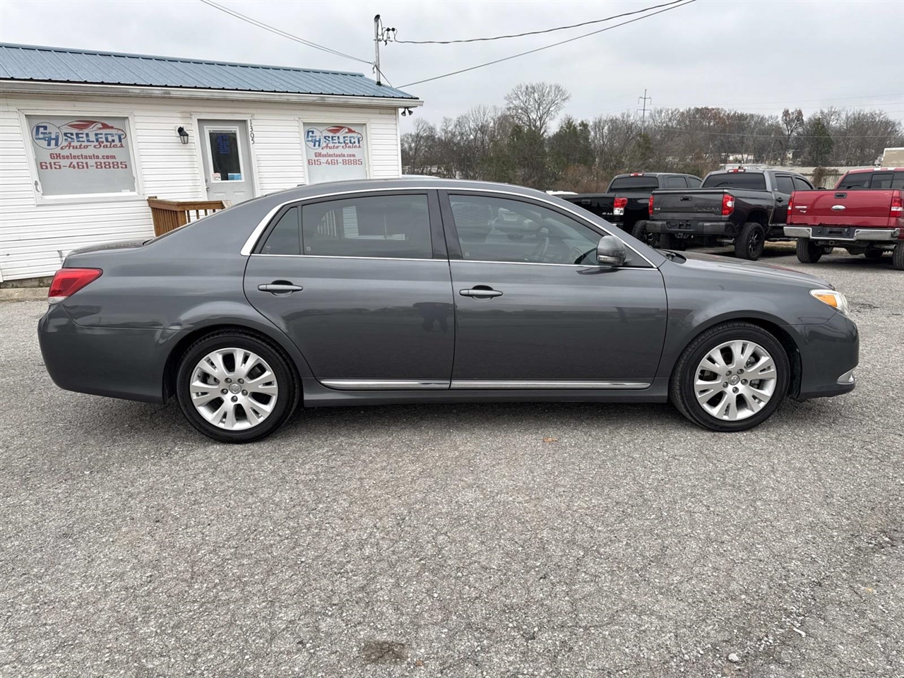 Toyota Avalon 4dr Sdn (Natl) 2011