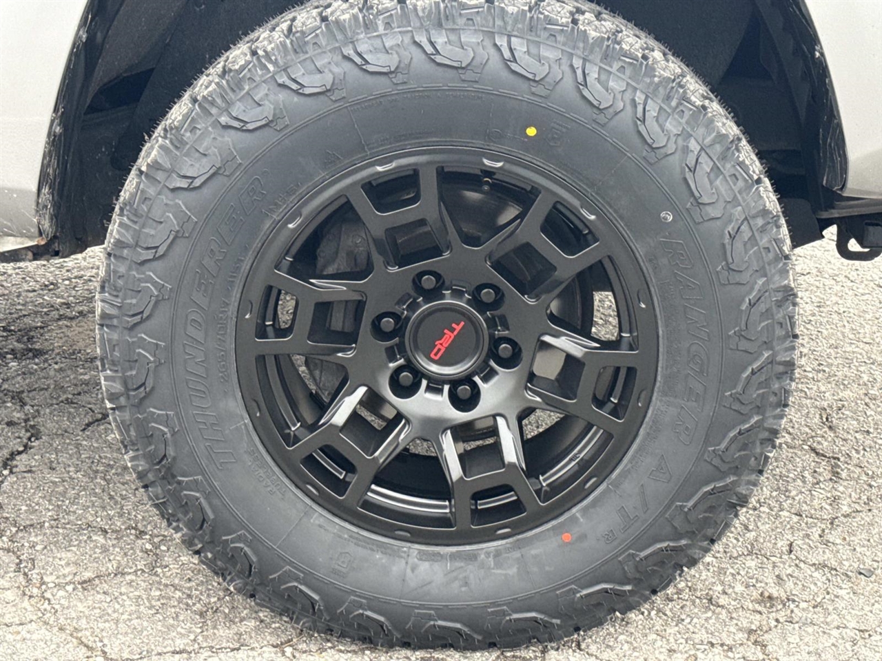 Toyota Tacoma 4WD TRD Off Road Double Cab 5' Bed V6 MT (Natl) 2021