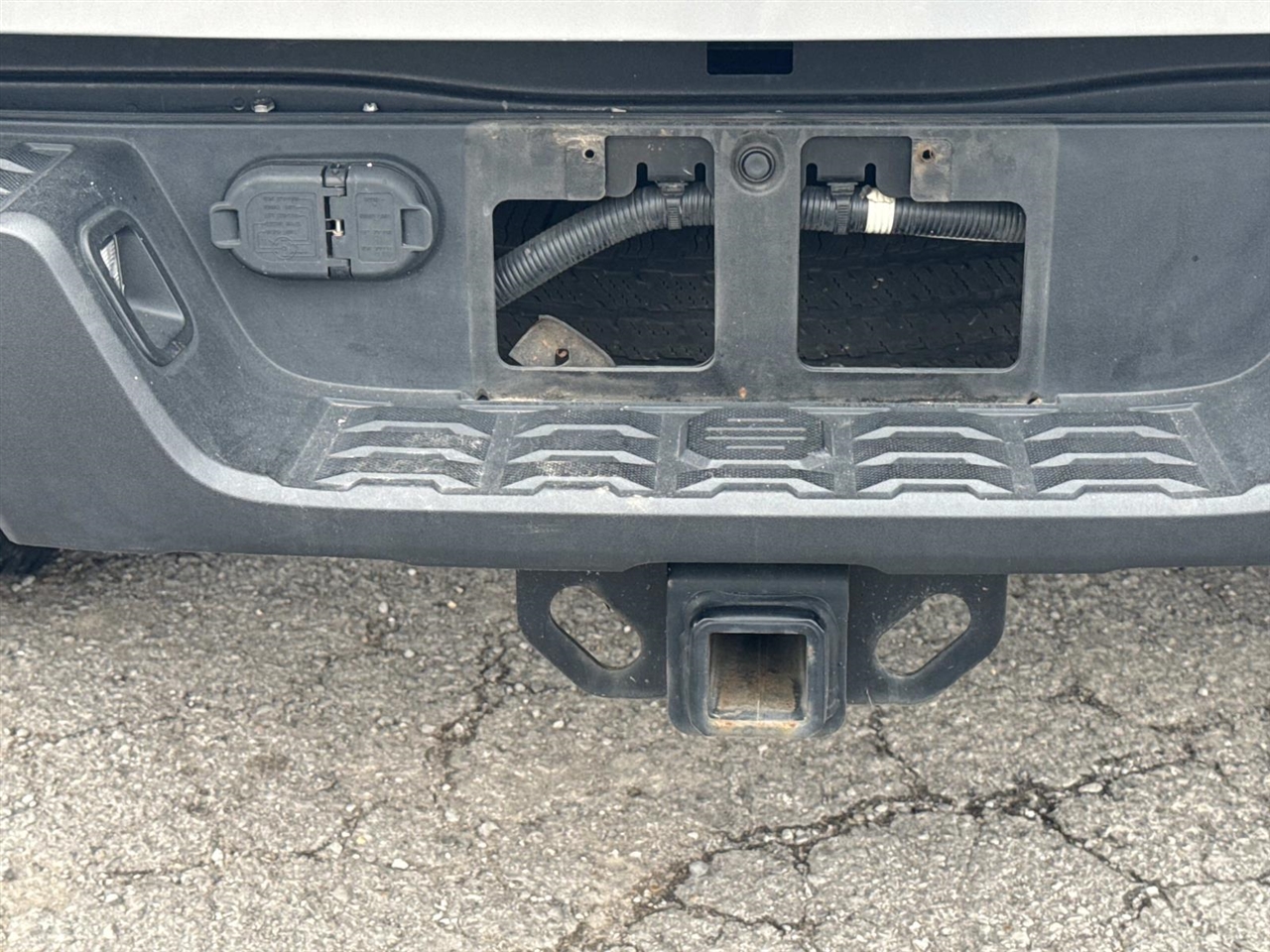 Toyota Tacoma 4WD TRD Off Road Double Cab 5' Bed V6 MT (Natl) 2021