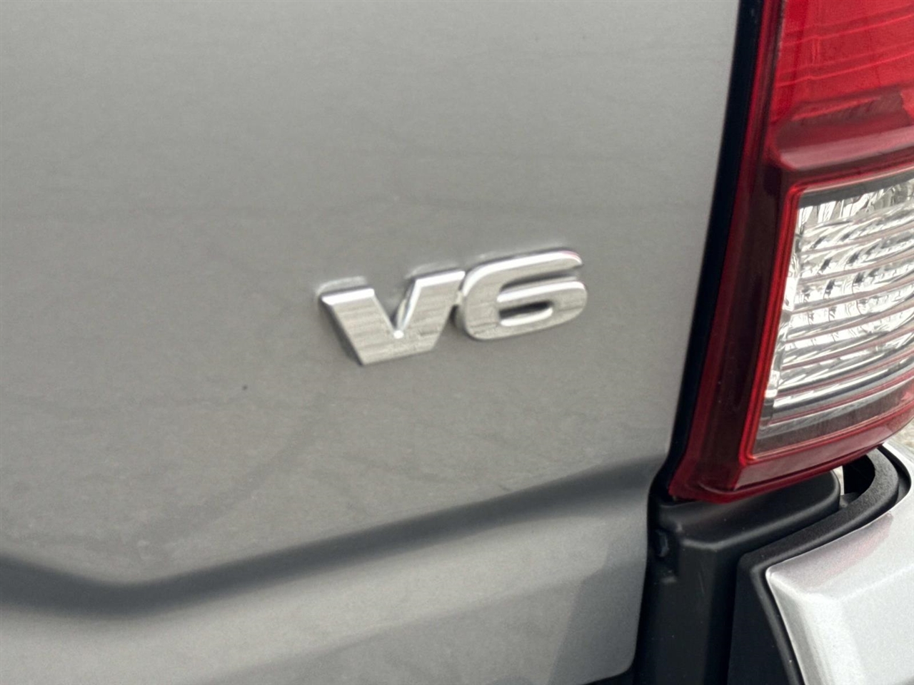 Toyota Tacoma 4WD TRD Off Road Double Cab 5' Bed V6 MT (Natl) 2021