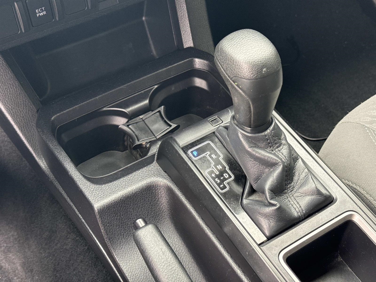 Toyota Tacoma 4WD TRD Off Road Double Cab 5' Bed V6 MT (Natl) 2021