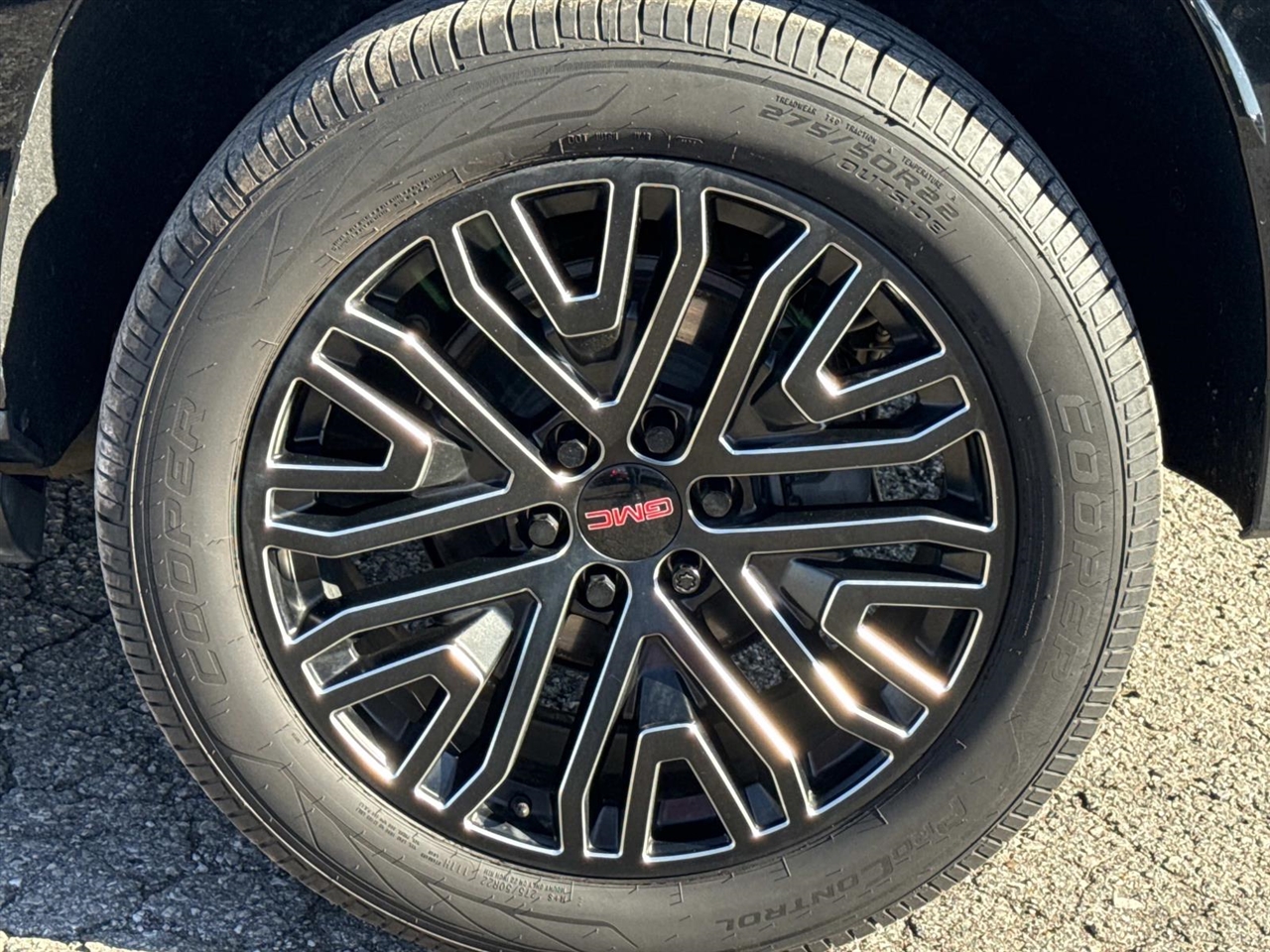 GMC Yukon XL 4WD 4dr Denali 2022