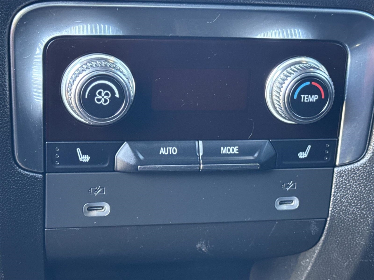 GMC Yukon XL 4WD 4dr Denali 2022