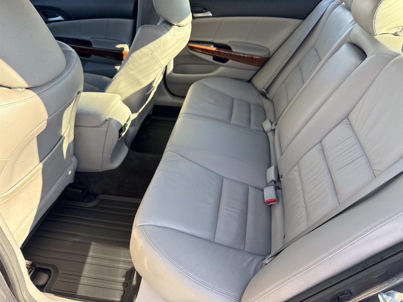 Honda Accord Sdn 4dr I4 Auto EX-L 2011