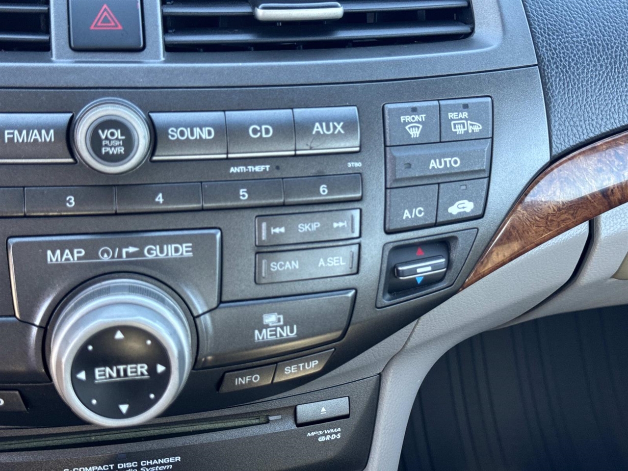 Honda Accord Sdn 4dr I4 Auto EX-L 2011