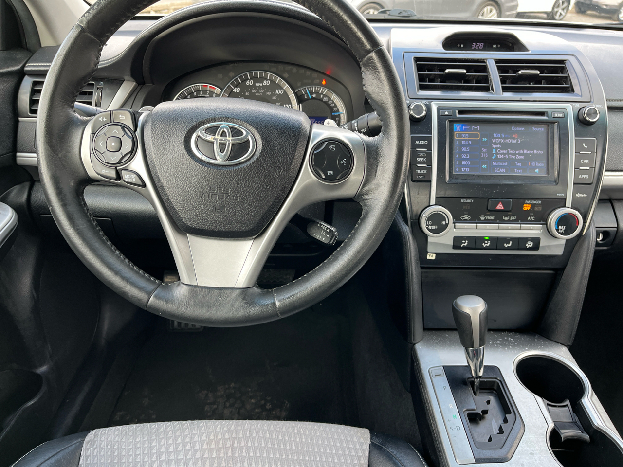 Toyota Camry SE 4D Sedan 2014