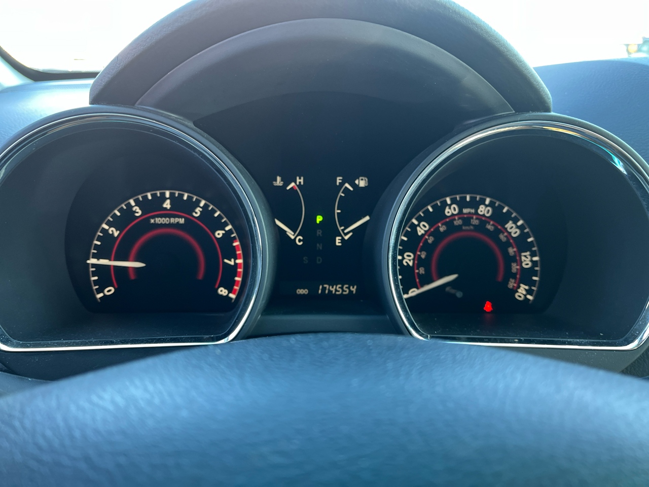 Toyota Highlander Plus 4D SUV FWD 2013