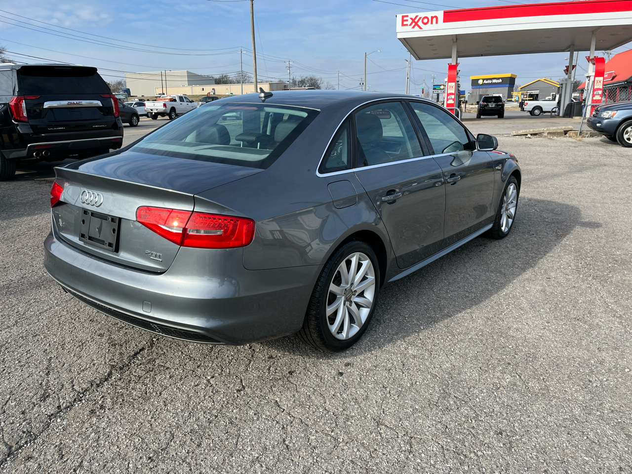 Audi A4 4dr Sdn Auto quattro 2.0T Premium 2014