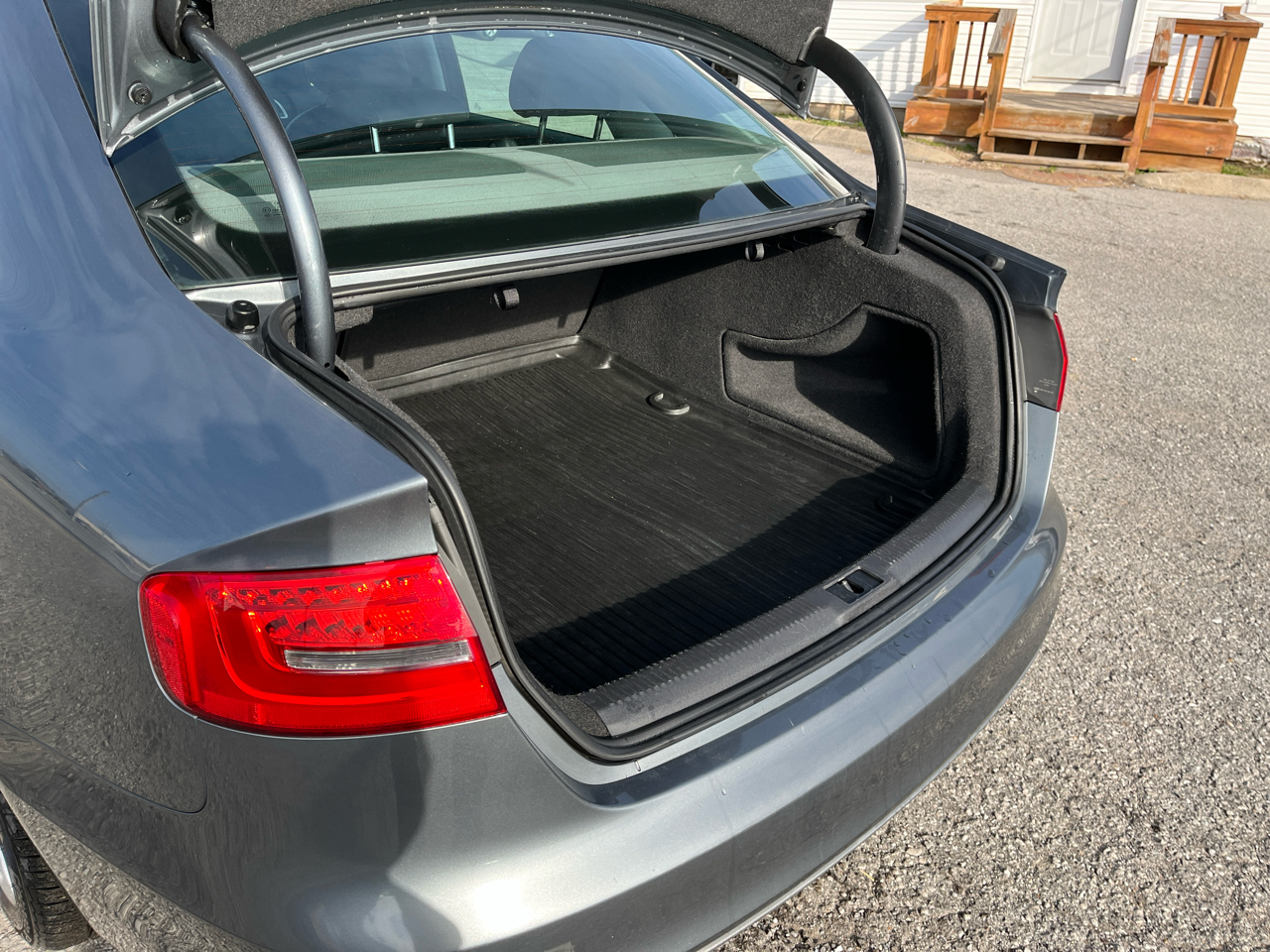 Audi A4 4dr Sdn Auto quattro 2.0T Premium 2014