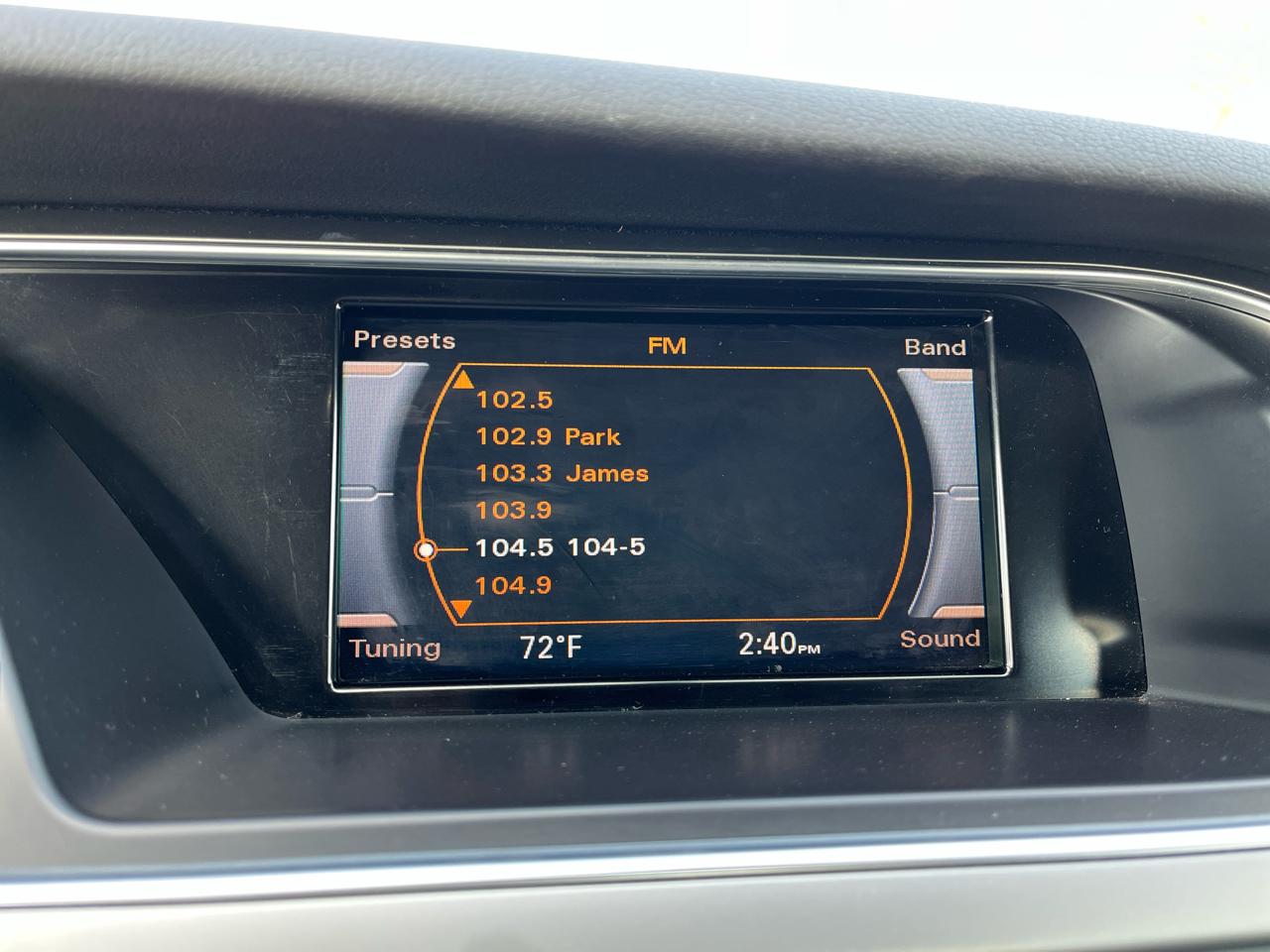 Audi A4 4dr Sdn Auto quattro 2.0T Premium 2014