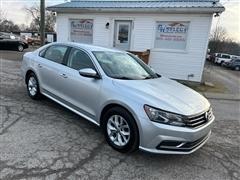 2016 Volkswagen Passat 