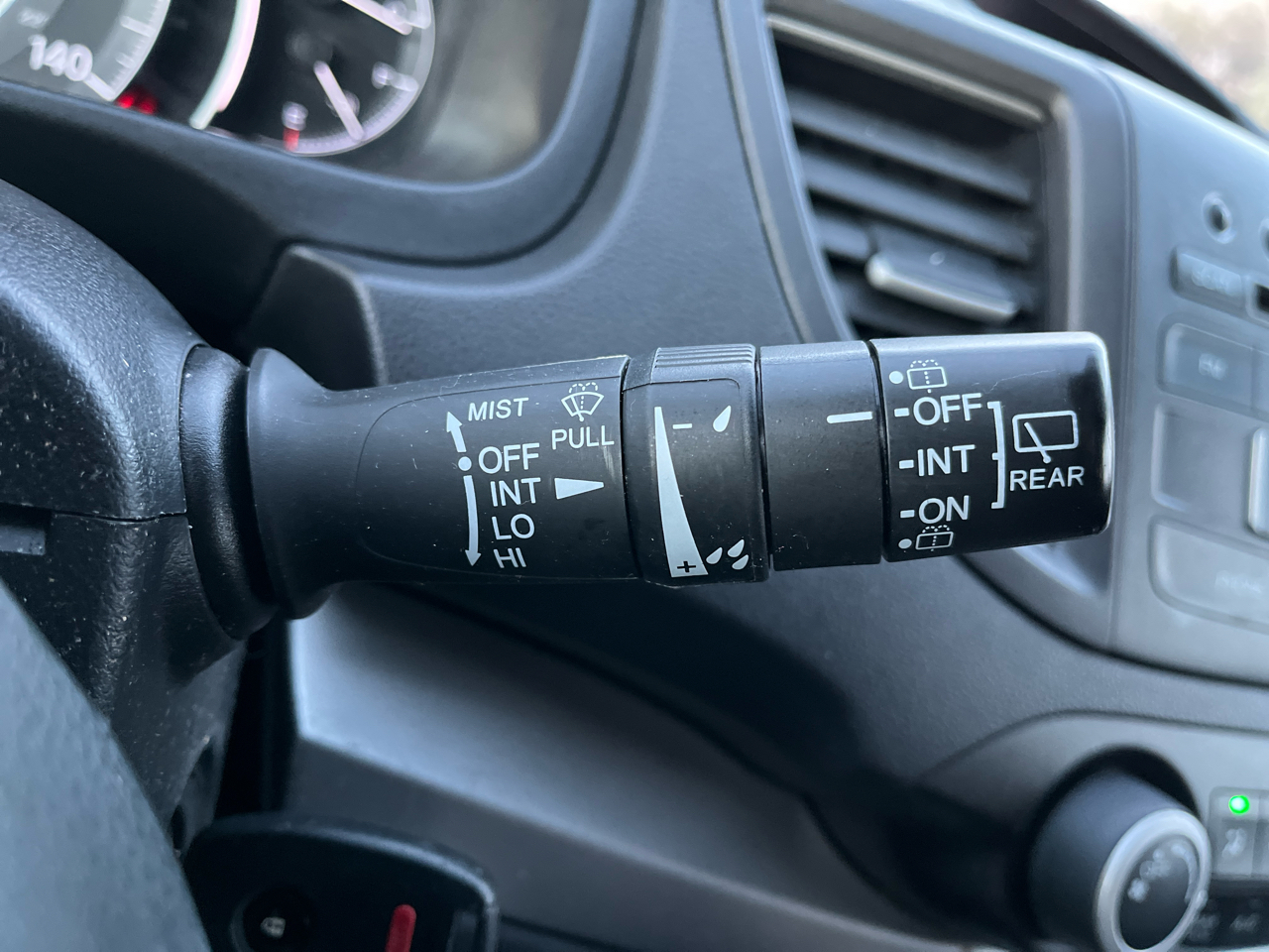 Honda CR-V 2WD 5dr EX 2012