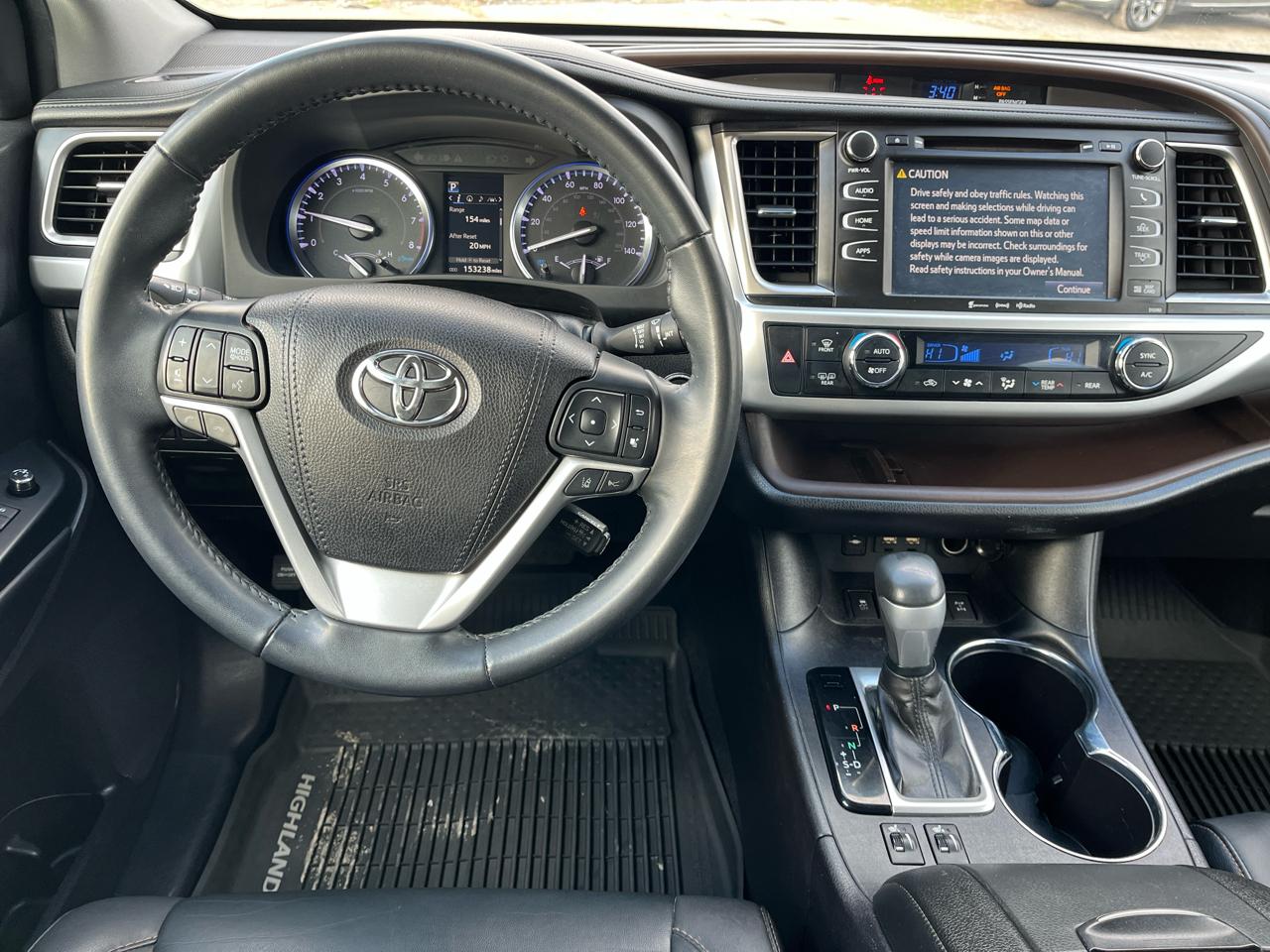 Toyota Highlander XLE AWD V6 2019