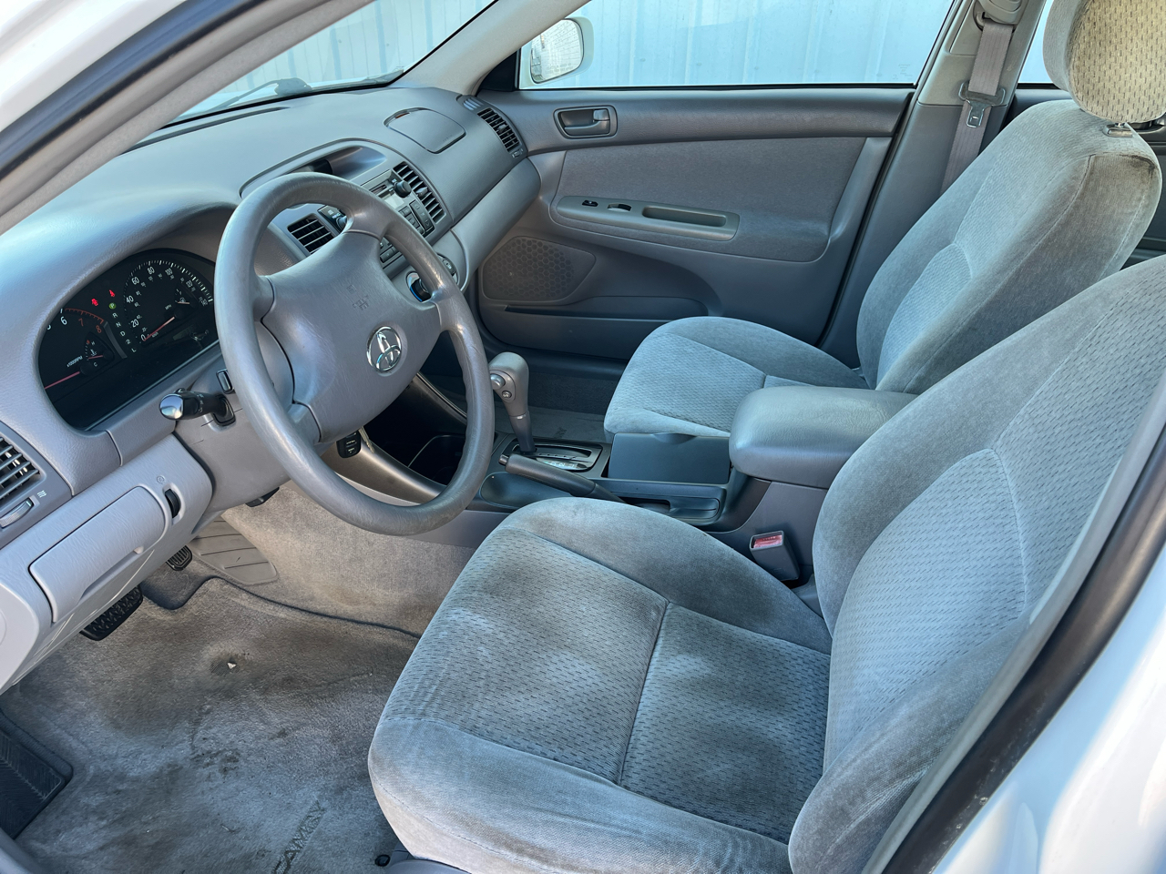 Toyota Camry 4dr Sdn LE Auto 2003