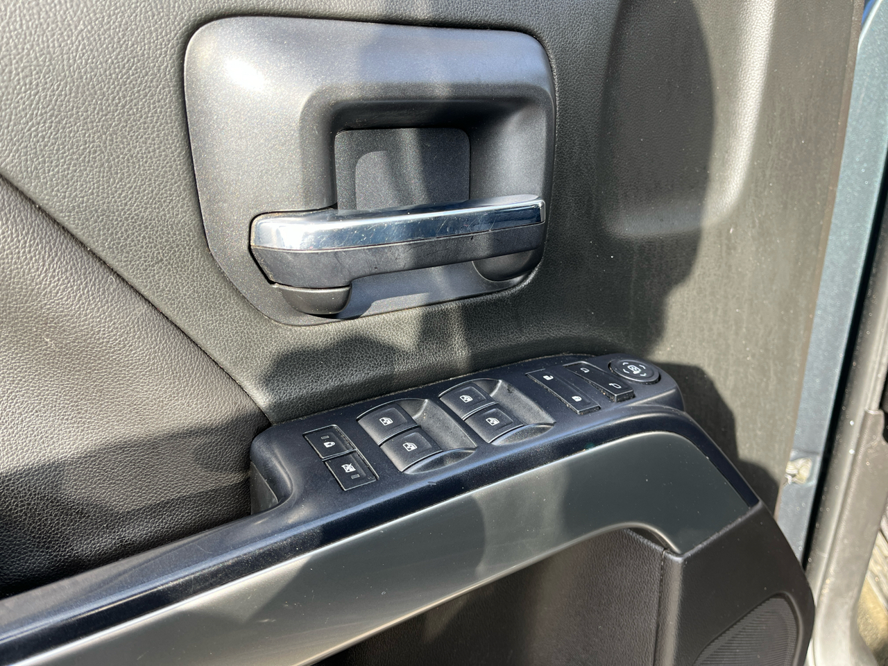 Chevrolet Silverado 1500 4WD Double Cab 143.5" LT w/1LT 2018