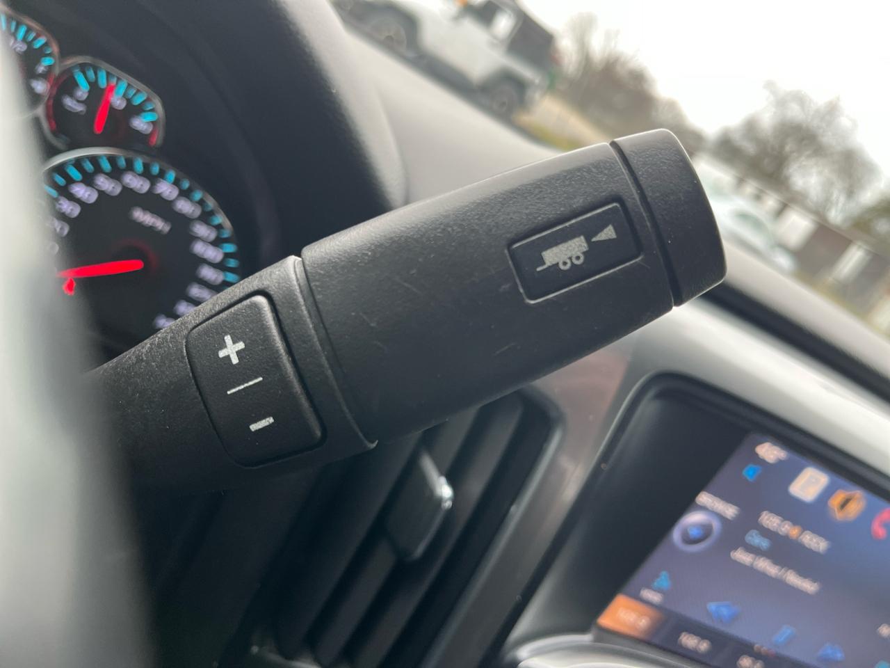 Chevrolet Silverado 1500 4WD Crew Cab 143.5" LT w/2LT 2014