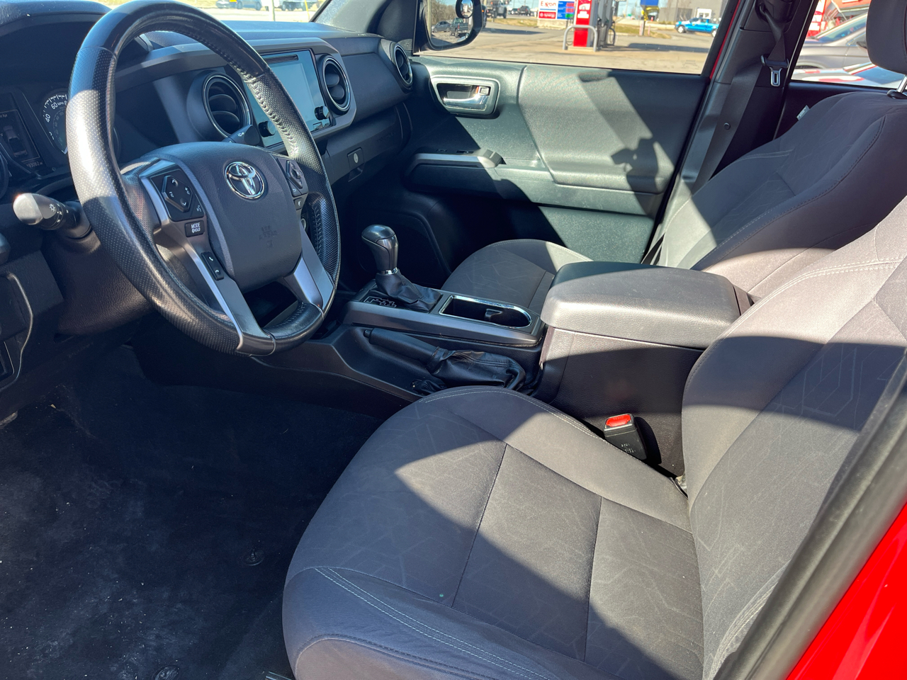 Toyota Tacoma 4WD Double Cab V6 MT TRD Off Road (Natl) 2016